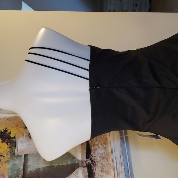 Forever 21 - Picture 11 of 15